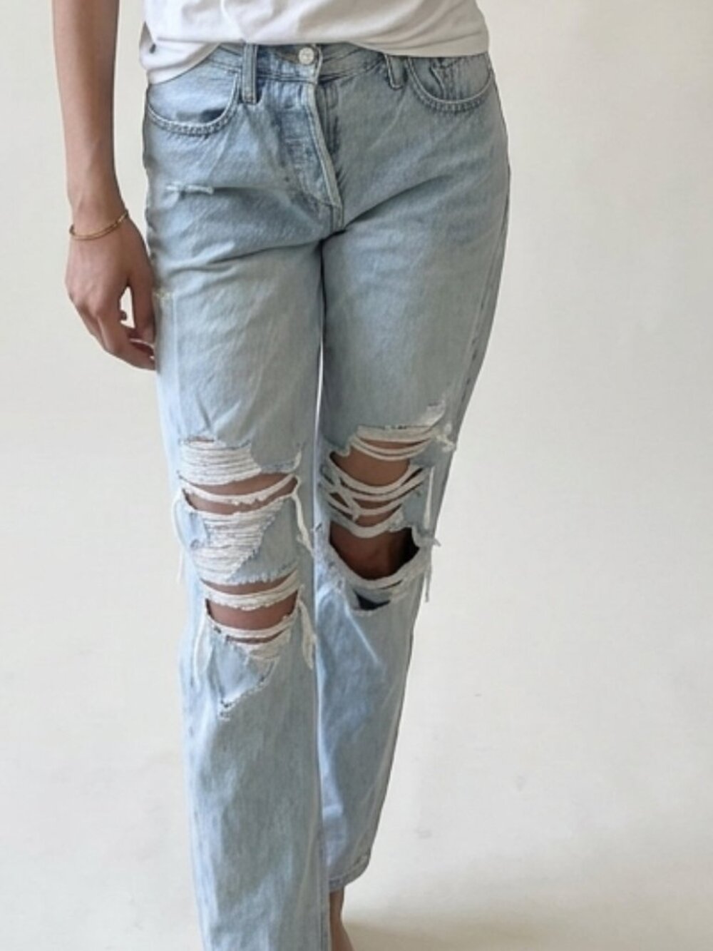 Aeropostale 90s Baggy Light Wash Distressed Straight Leg Jeans Size 0